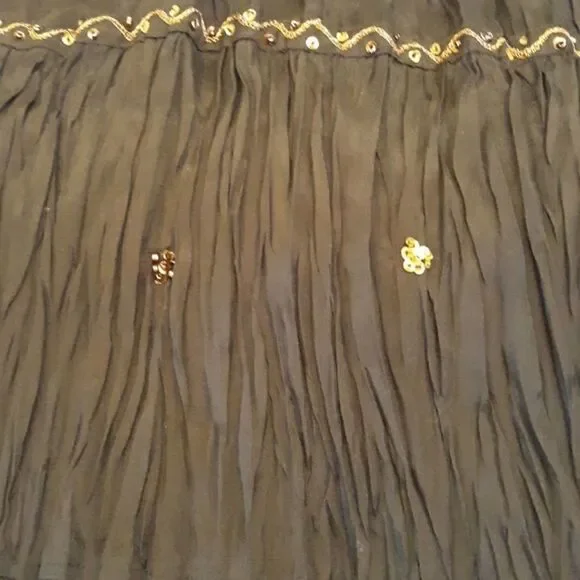 Sauci Crinkled black with gold thread,sequin NWOT - Picture 8 of 8